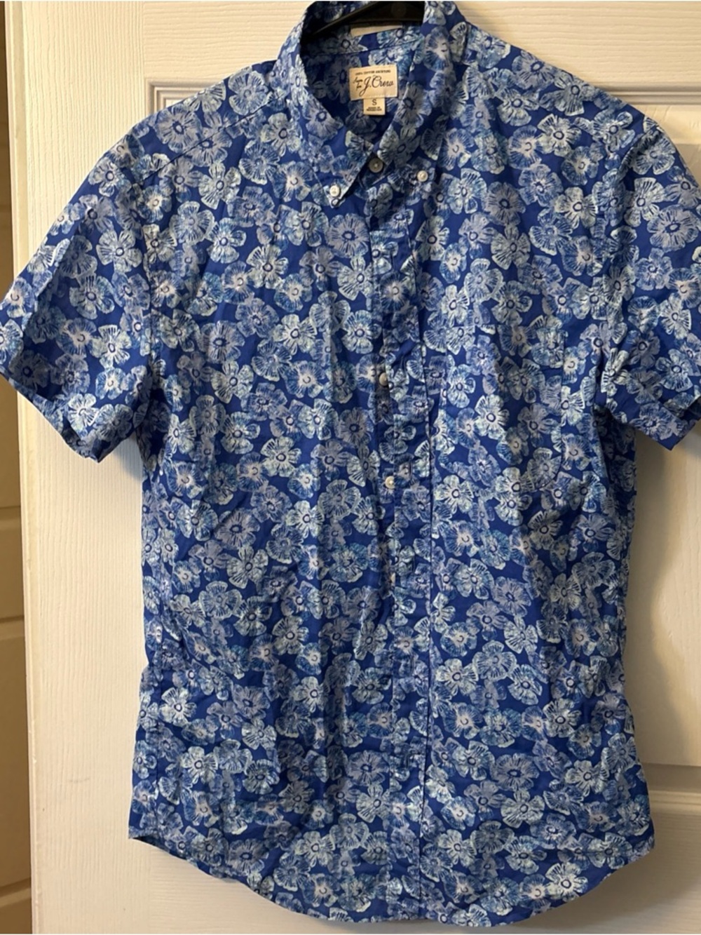 J. Crew Blue and White Floral Short-Sleeve Button-Down Shirt